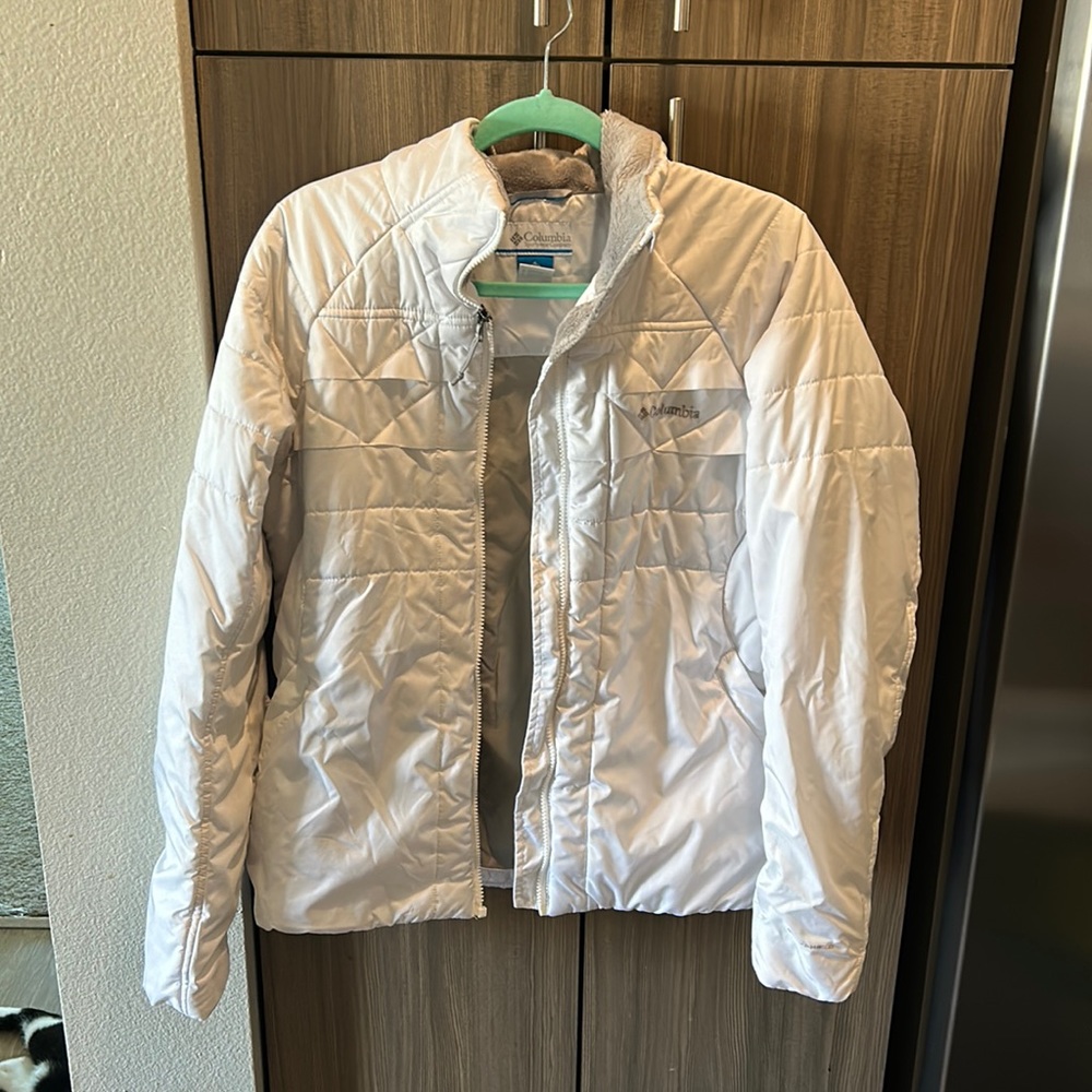 Women’s Columbia Sportswear Company brand size L White Jacket